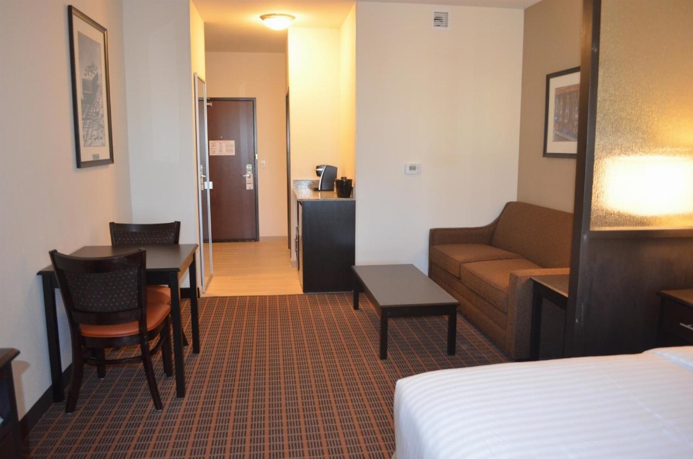 Holiday Inn Express and Suites Golden Denver Area Main image